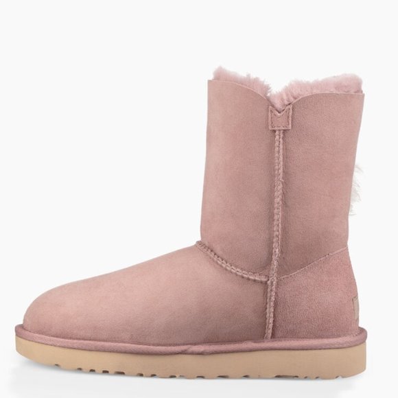 🎁 UGG Women's Irina Winter Boot - Picture 3 of 10